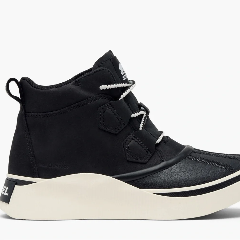 SOREL Out N About IV Classic Waterproof Duck Boot